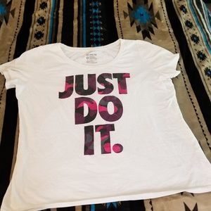 White Nike Just Do It T-shirt
